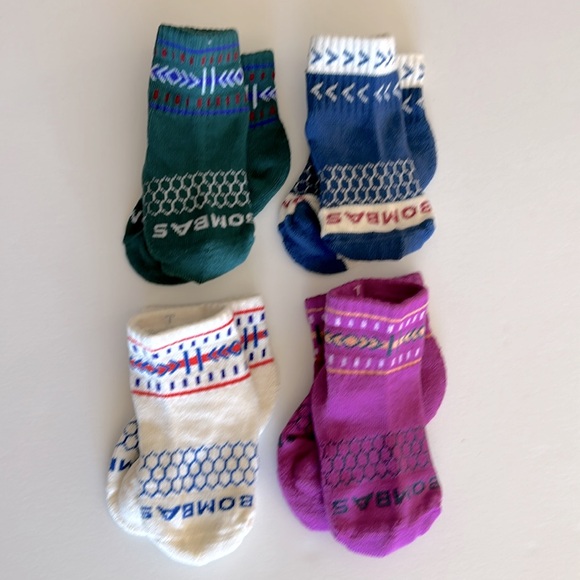 Bombas New 4 pair Toddlers Socks Green Blue White Magenta Pink Unisex - Picture 2 of 3